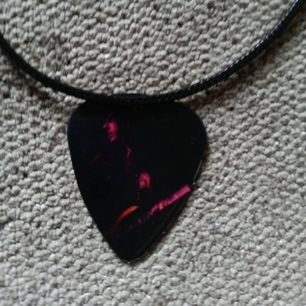 BLACK LABEL SOCIETY DARIO LORINA GUITAR PICK NECKLACE